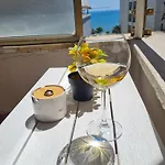 Sara-el Seaside Durrës