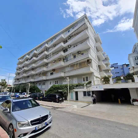 Sara-El Seaside Apartment Durres