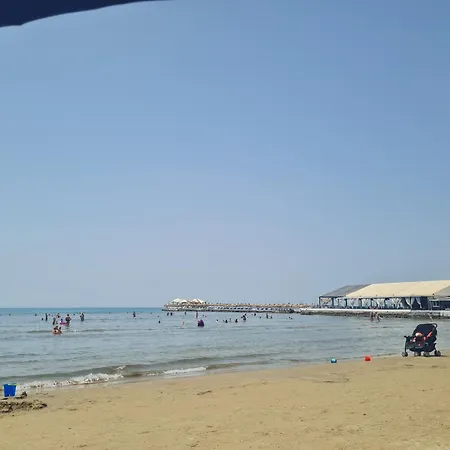 Sara-el Seaside Apartment Durres