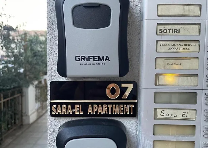 Sara-el Seaside Apartment *